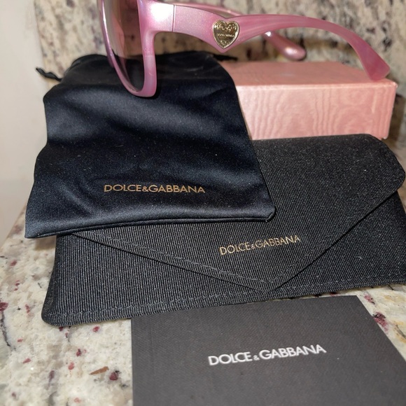 Dolce & Gabbana Vintage Light Pink Sunglasses - Picture 6 of 12